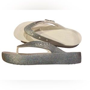 CROCS Women's Silver Glitter platform Thong Sandals